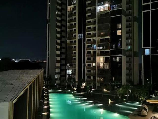 Riverfront Residences D19, Apartment