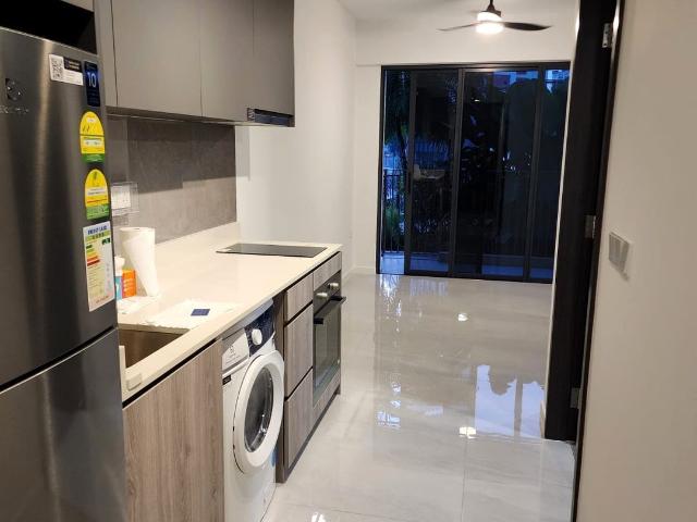 Riverfront Residences D19, Apartment