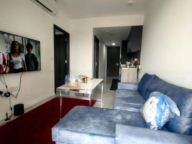 Riverfront Residences D19, Apartment