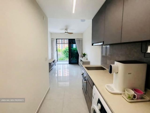 Riverfront Residences D19, Apartment