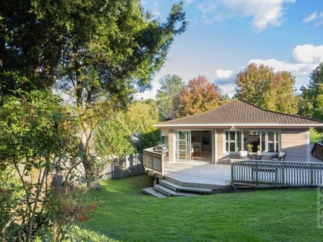 riverhead, 3 bedrooms