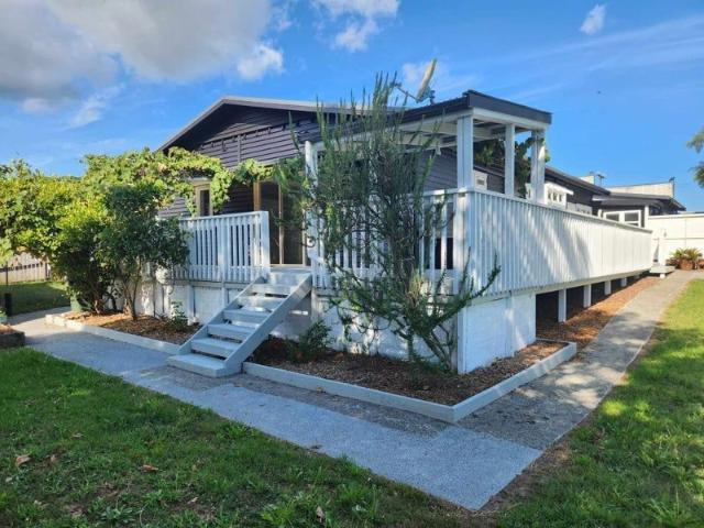 riverhead, 2 bedrooms