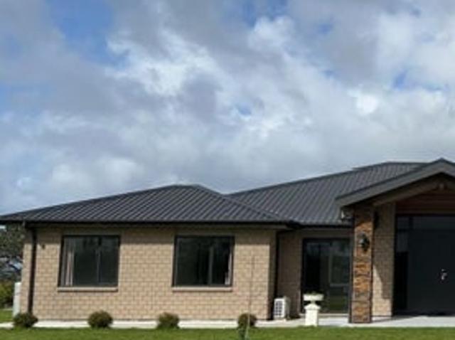riverhead, 2 bedrooms