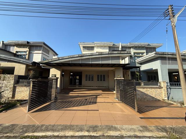 Riveria Double Storey SemiD with Kitchen Extended