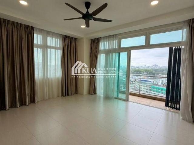 Riverine Diamond Condominium Studio For Rent! at Petanak