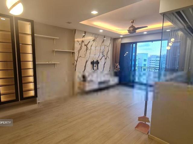 Riverparc Residence D19, Condominium