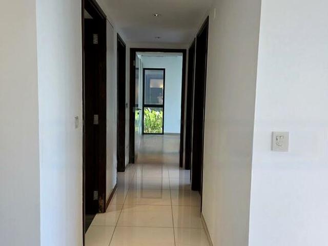 Riverparc Residence D19, Condominium