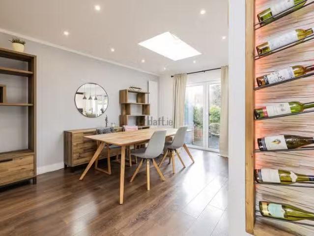 Riversdale Grove, Palmerstown, Dublin 20 is for rent