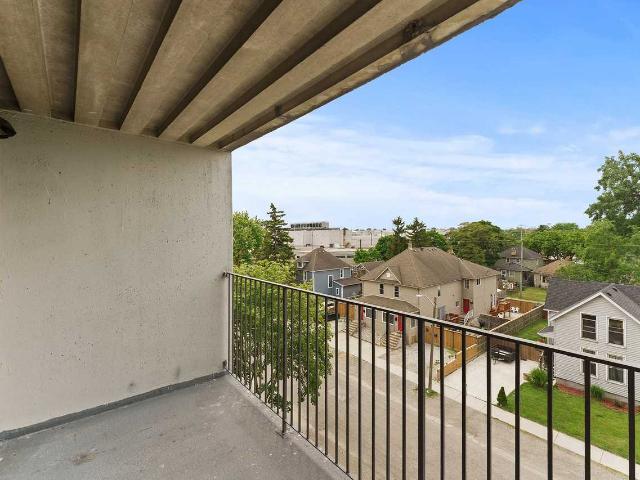 Rivershore Tower Apartments 2 Bedroom Apartment for Rent at 3400 Erskine St, Windsor, ON N8Y 4T5 Ford City