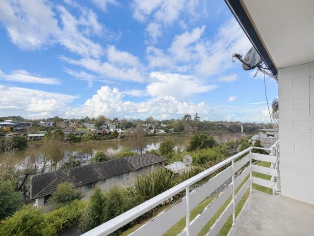 Riverside Living With Stunning Views