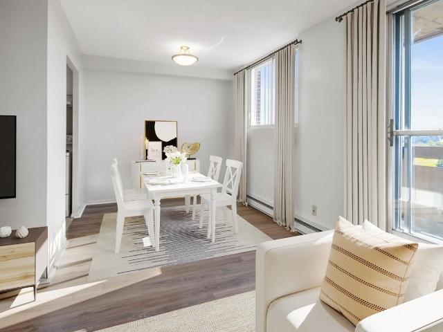 Riverside Towers 1 Bedroom Apartment for Rent at 1735 Frobisher Lane, Ottawa, ON K1G 3P7 Riverview