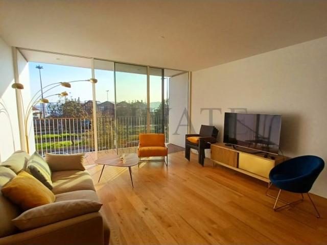 Riverside Tejo Apartment in Lisbon