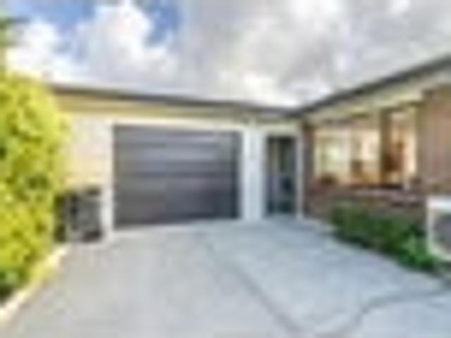 Riverton, 3 bedrooms, $575 pw