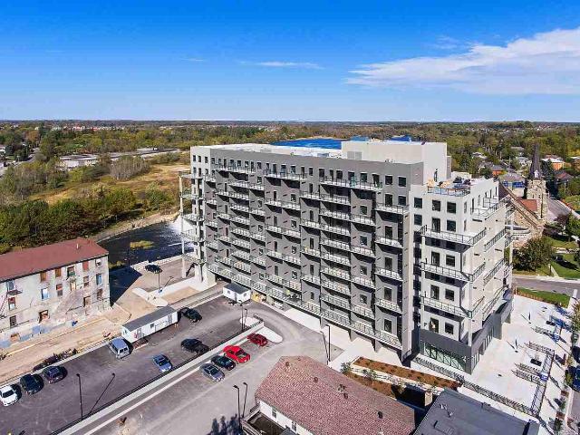 Riverview Apartments 1 Bedroom Apartment for Rent at 49 Queen St E, Cambridge, ON N3C 0G9 Silver Heights