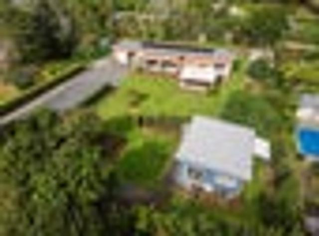 Riverview Suntrap with Separate Cottage