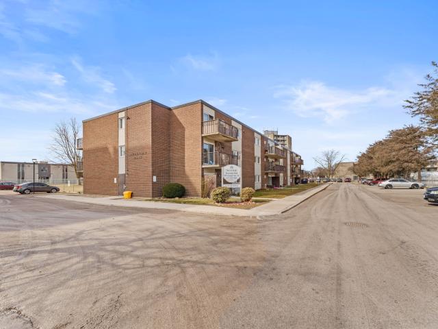 Riverview Park Apartments 1 Bedroom Apartment for Rent