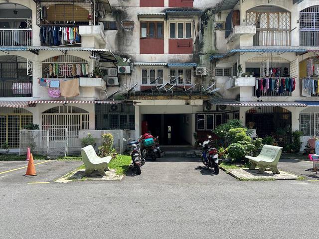 Riviera Apartment Taman Muda Ampang