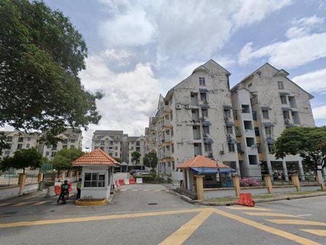 Riviera III Ampang Good Condition House Easy Loan 0 Down Payment