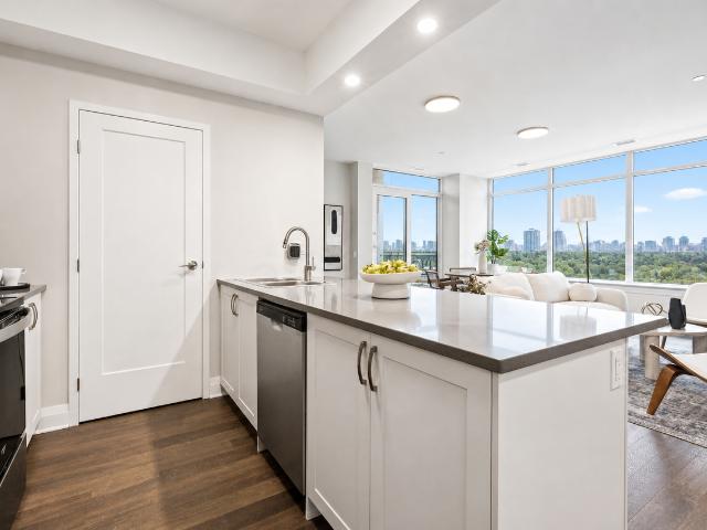 Riviera Suites 2 Bedroom Apartment for Rent at 1306 Mcwatters Rd, Ottawa, ON K2C 3S3 Queensway Terrace South