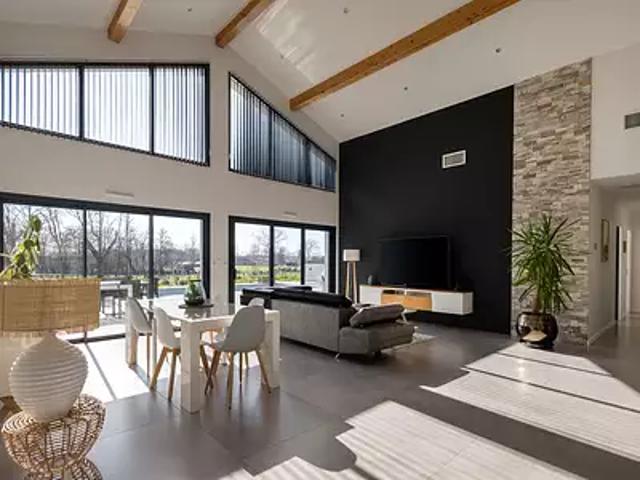 Rivière Saas et Gourby 40180 Achat / Vente maison 5 pièces t5 au dernier étage piscine