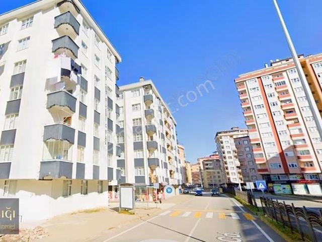 Rize Merkez Müftü Mh. 3+1 120m² İskanlı Satılık Daire
