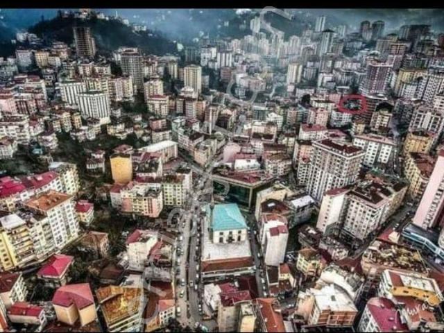 Rize Merkezde Çarşı Mahlesin De Kople Satılık 3 Daireli Bina Satılık