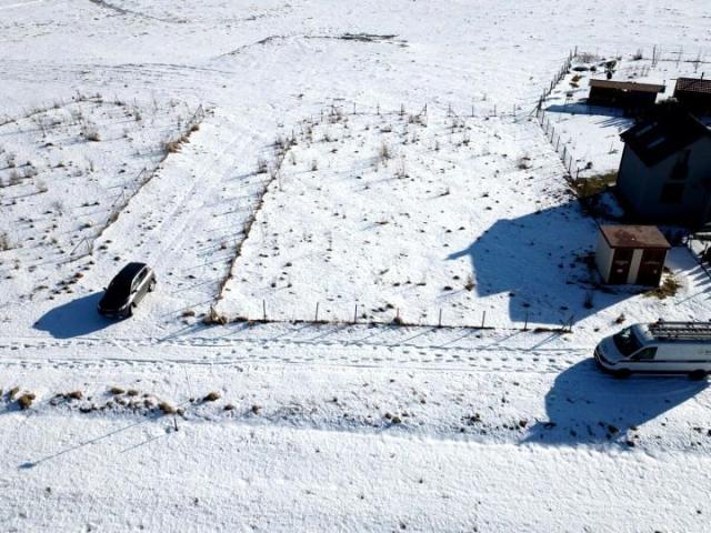 Róży Wiatrów 909 m², Wytowno