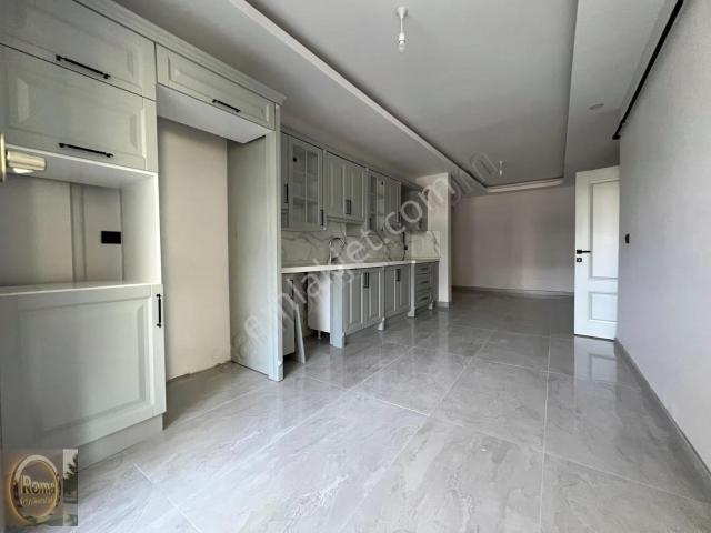 Roma' Dan Yeniceköy Mahallesi' Nde Satılık Lüx Dublex Daire