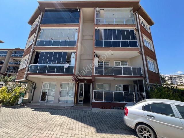 Roma' Dan Esentepe Mahallesi' Nde Satılık Site İçi Daire