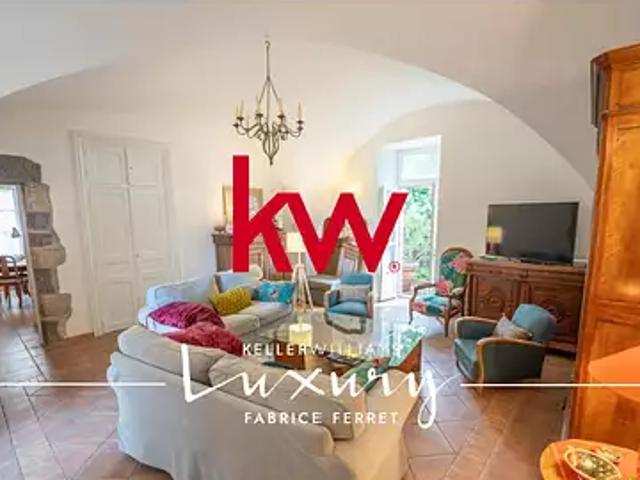 Romagnat 63540 Achat / Vente maison 9 pièces t9 terrasse parking