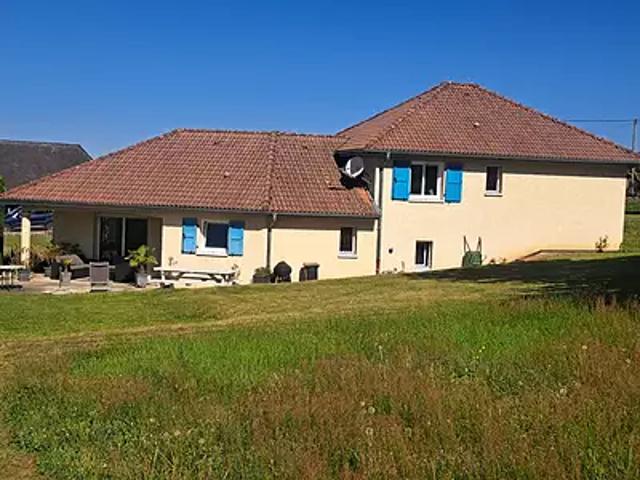 Romagnieu 38480 Achat / Vente maison 5 pièces t5 au dernier étage parking