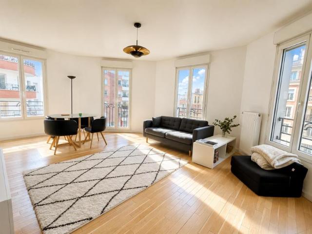 Romainville – T4 80 m² avec balcon