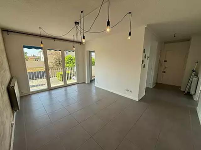 Romans sur Isère 26100 Achat / Vente appartement 3 pièces t3 au dernier étage