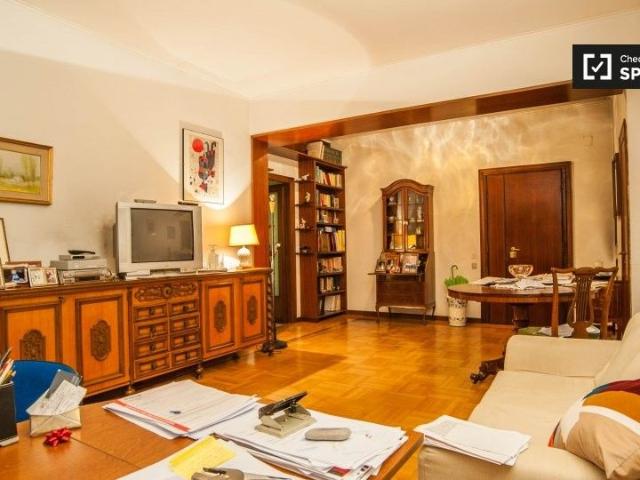 rome, Lazio 00165
