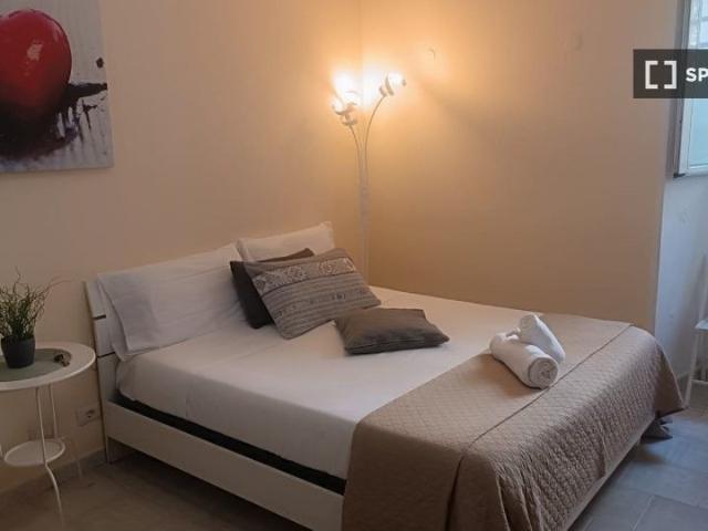 rome, Lazio 00184