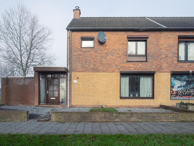 Rontgenstraat, 24, 6372BZ, Landgraaf, Limburg 6372BZ