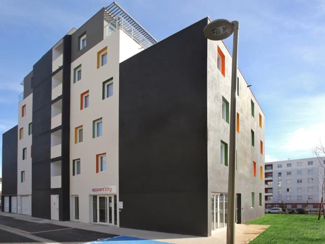 Rond point du Grand M 105, Montpellier Amsterdam Apartments for Rent