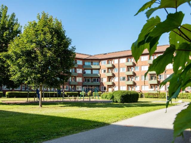 Ljuragatan 129
