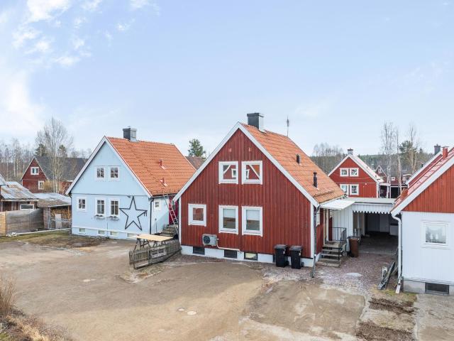 Rönnvägen 9