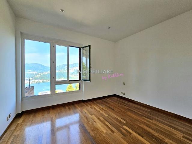 Roof flat with 4 rooms on sale in Montagnola 280 m² | dreamo. Ch