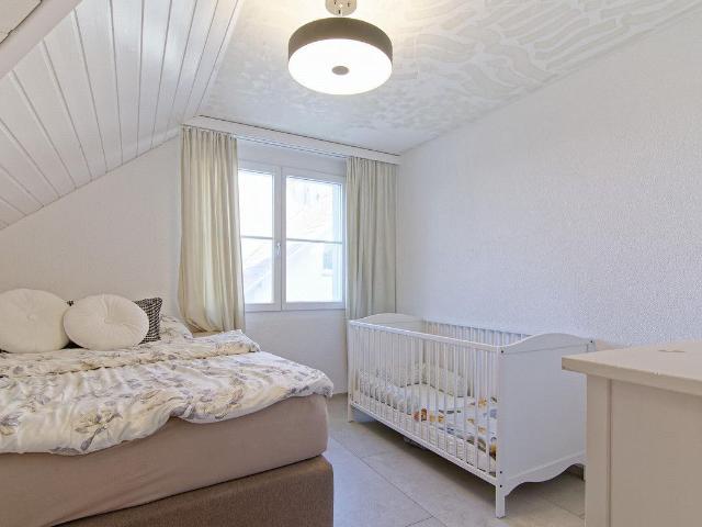 Roof flat with 4.5 rooms on sale in Arnegg Ref 26 00 | dreamo. Ch