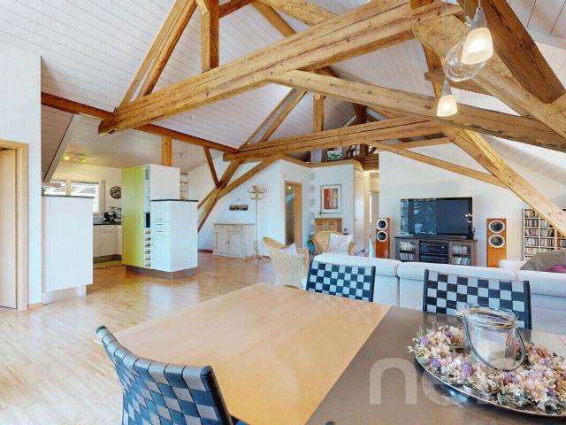 Roof flat with 4.5 rooms on sale in Schüpfen 127 m² | dreamo. Ch