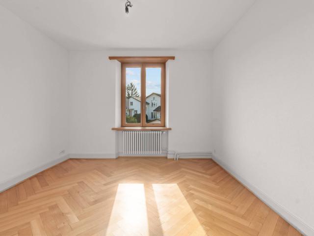 Roof flat with 5.5 rooms on sale in Röschenz 157 m² | dreamo. Ch