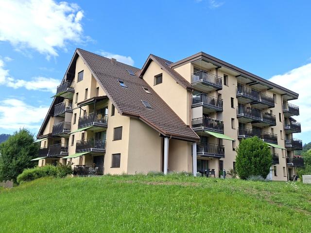 Roof flat with 3.5 rooms for rent in Schüpfheim 77 m² | dreamo. Ch