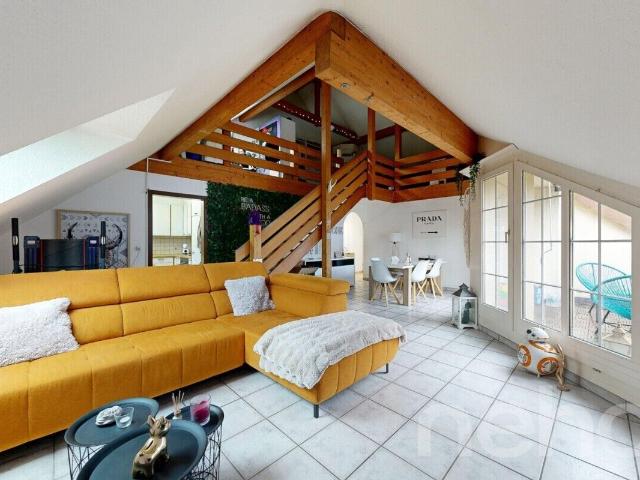 Roof flat with 3.5 rooms on sale in Aarburg 112 m² | dreamo. Ch