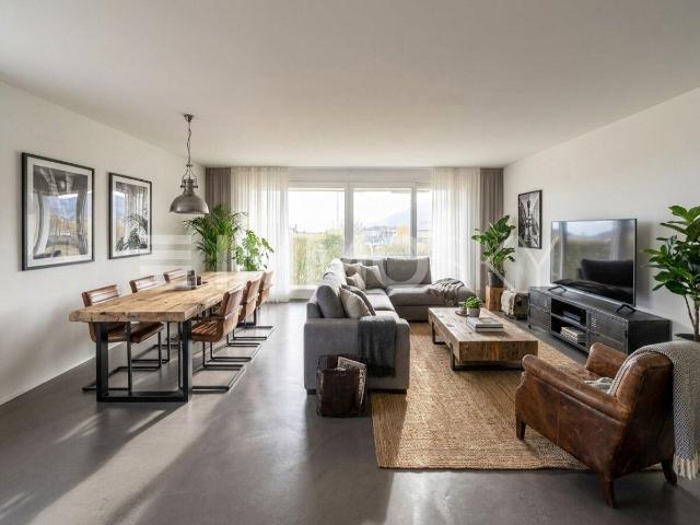 Roof flat with 3.5 rooms on sale in Biel/Bienne 115 m² | dreamo. Ch