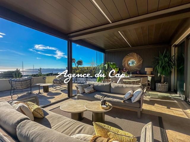 APPARTEMENT ROOF TOP 180M2 4 PIECES 177M2 VUE MER, AUX ISSAMBRE