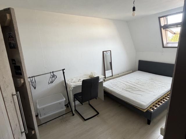 room near croos kralingen