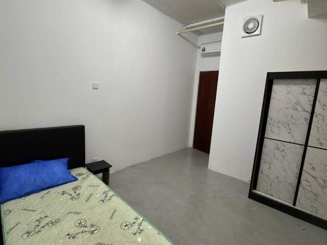 Room Near AEON Shah Alam & Lotus's | Avenue Crest