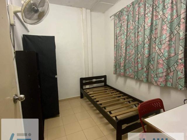 Room near Kelana Jaya LRT Station